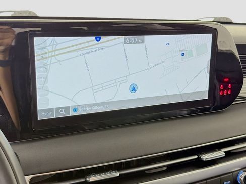 Used 2023 Hyundai Palisade Calligraphy FWD image 18