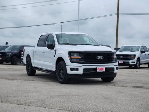 New 2026 Ford F150 XLT w/ Equipment Group 302A MID RWD image 3