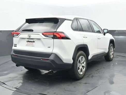 Used 2023 Toyota RAV4 LE FWD image 6