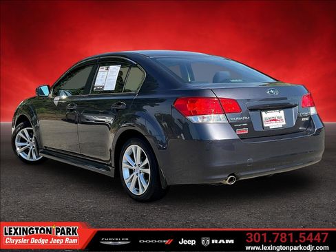 Used 2013 Subaru Legacy 2.5i Premium w/ All-Weather Pkg + Moonroof AWD/4WD image 4