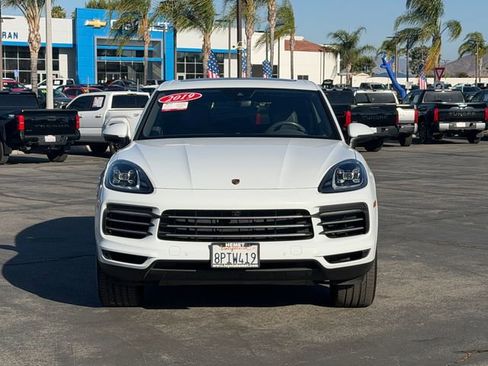 Used 2019 Porsche Cayenne AWD/4WD image 2