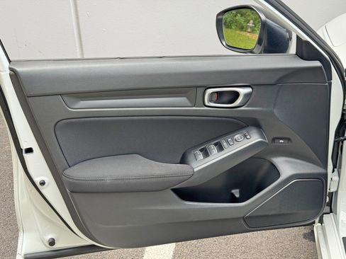 Used 2023 Honda Civic Sport image 34