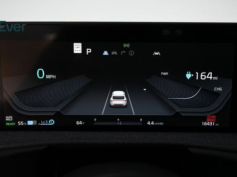 Used 2024 Kia EV6 Wind image 25