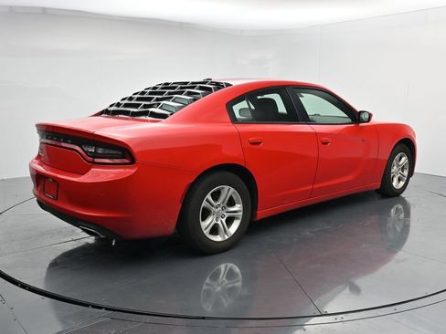 Used 2022 Dodge Charger SXT RWD image 8