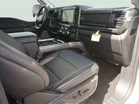 Used 2024 Ford F250 Lariat w/ FX4 Off-Road Package AWD/4WD image 17