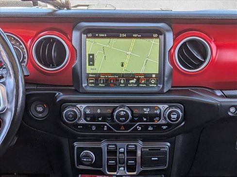 Used 2021 Jeep Wrangler Unlimited Rubicon AWD/4WD image 15
