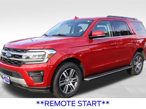 Used 2022 Ford Expedition XLT RWD image 14
