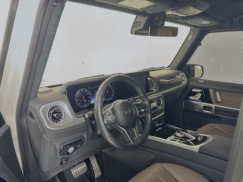 Used 2023 Mercedes-Benz G 550 image 7