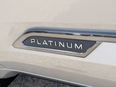 New 2026 Toyota Sequoia Platinum AWD/4WD image 19