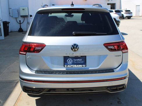 Certified 2023 Volkswagen Tiguan SE R-Line image 5