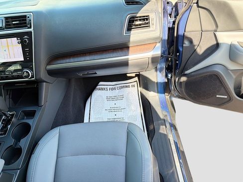 Used 2019 Subaru Outback 3.6R Limited w/ Popular Package #2 AWD/4WD image 17