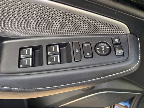 Used 2023 Acura MDX SH-AWD w/ Technology Package image 13