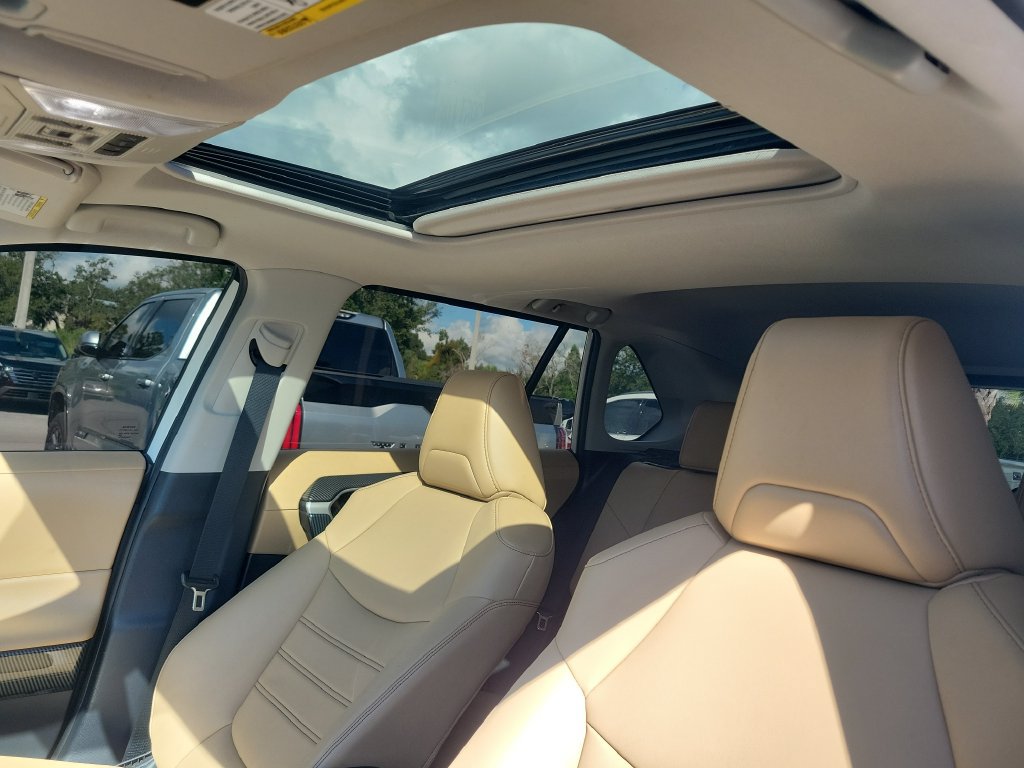 Certified 2022 Toyota RAV4 XLE Premium FWD image 19
