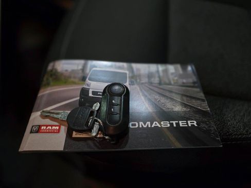 Used 2019 RAM ProMaster 3500 w/ Premium Appearance Group image 33