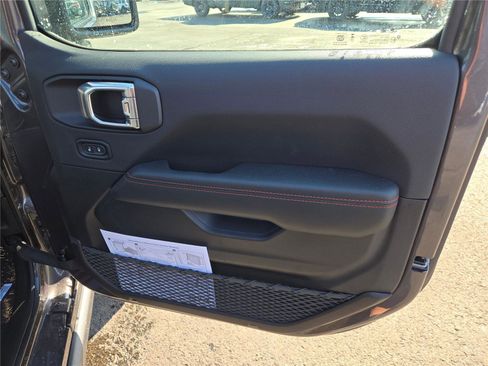 New 2026 Jeep Wrangler Rubicon image 6