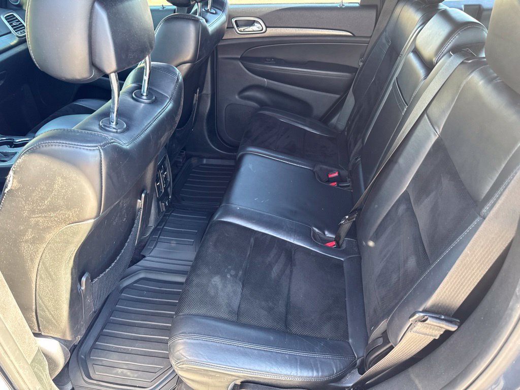 Used 2018 Jeep Grand Cherokee Altitude AWD/4WD image 26