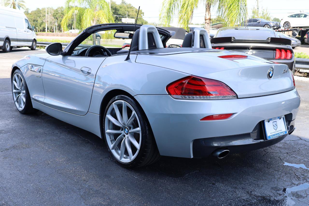 Used 2015 BMW Z4 sDrive35i RWD image 3