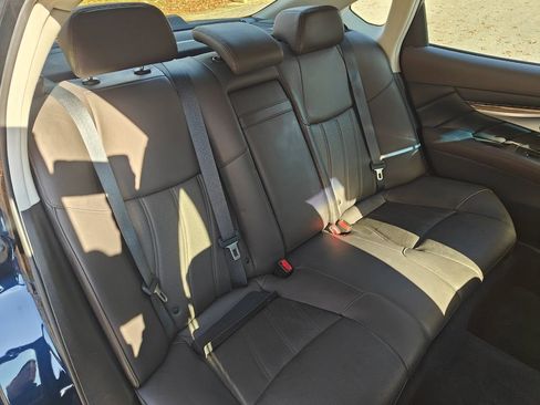 Used 2016 INFINITI Q70 L 3.7 w/ Deluxe Touring Package image 15