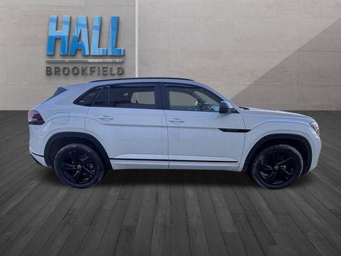 New 2026 Volkswagen Atlas Cross Sport SEL R-Line image 6