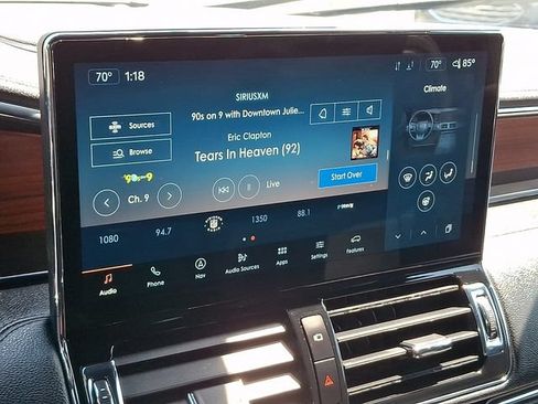 Used 2023 Lincoln Navigator Reserve AWD/4WD image 20