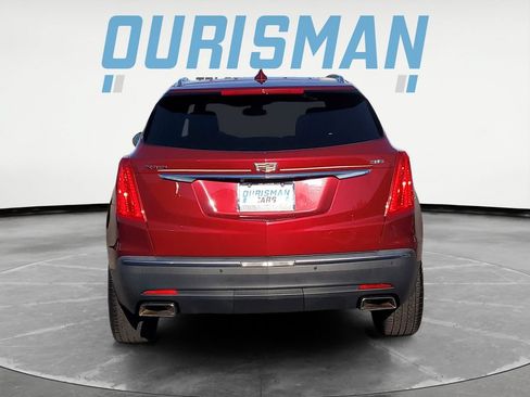 Used 2017 Cadillac XT5 Premium Luxury FWD image 5