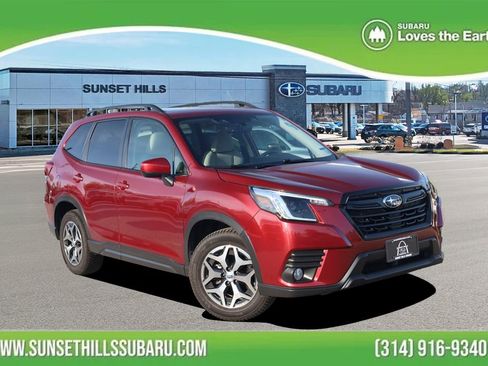 Certified 2022 Subaru Forester Premium AWD/4WD image 1