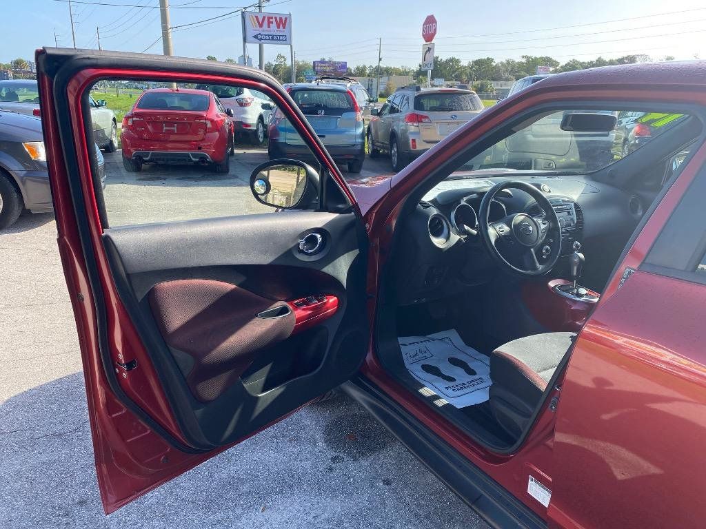 Used 2014 Nissan Juke SV AWD/4WD image 13