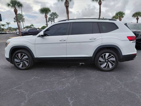 Used 2024 Volkswagen Atlas SE FWD image 8
