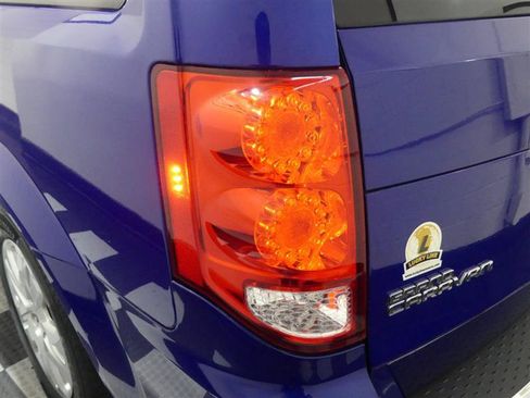 Used 2019 Dodge Grand Caravan SE w/ UConnect Hands-Free Group FWD image 13
