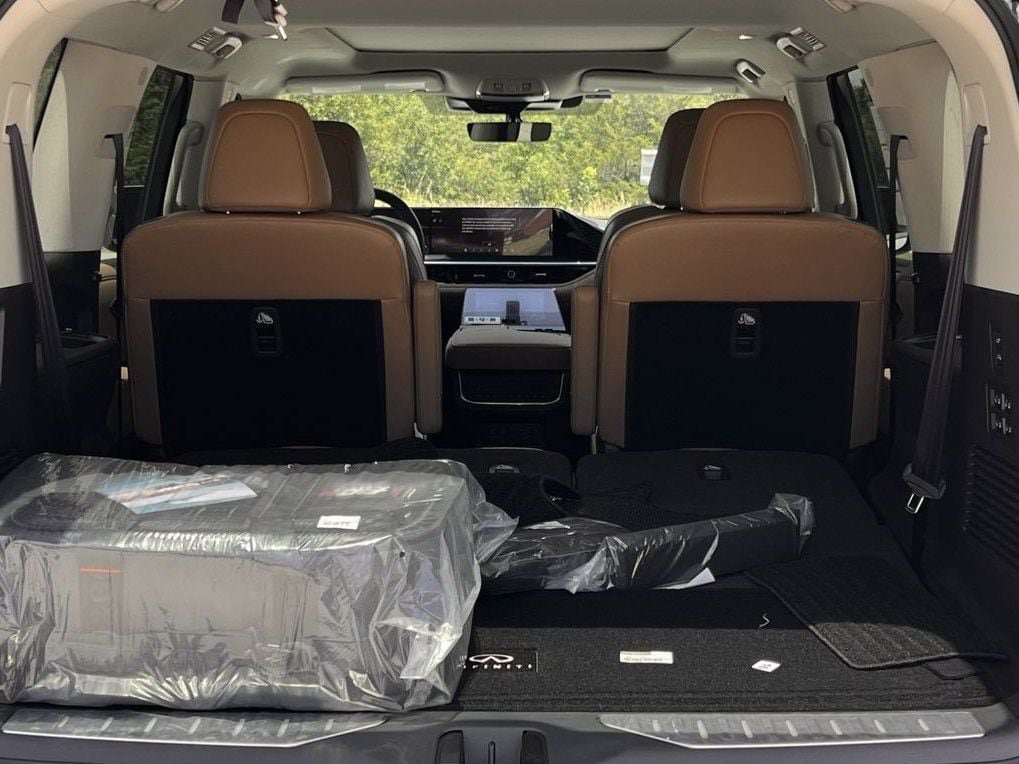New 2027 INFINITI QX80 Luxe w/ Cargo Package AWD/4WD image 26