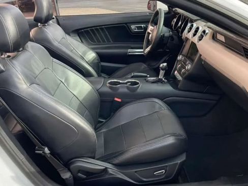 Used 2015 Ford Mustang Premium RWD image 35