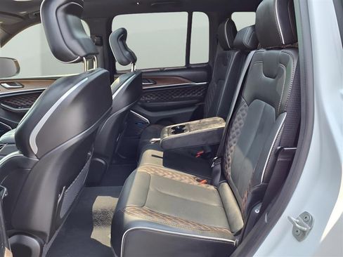 Used 2023 Jeep Grand Cherokee Summit w/ Adv Protech Group IV image 26