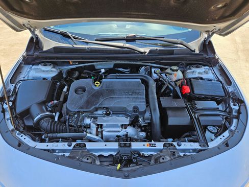 Used 2022 Chevrolet Malibu LT FWD image 31