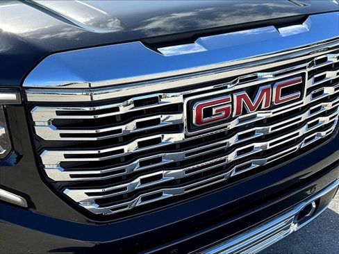 Used 2024 GMC Sierra 1500 Denali w/ Technology Package image 27