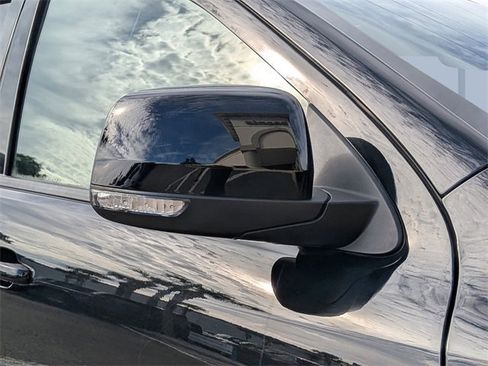 Used 2024 Dodge Durango GT image 10