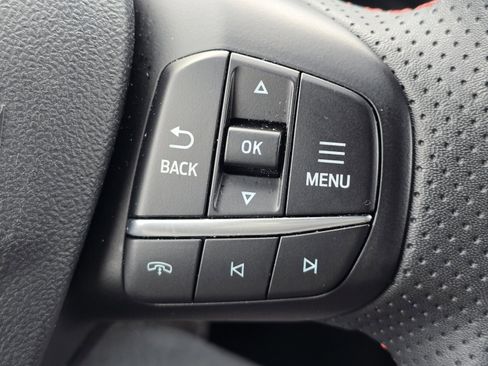 Used 2023 Ford Escape ST-Line image 32