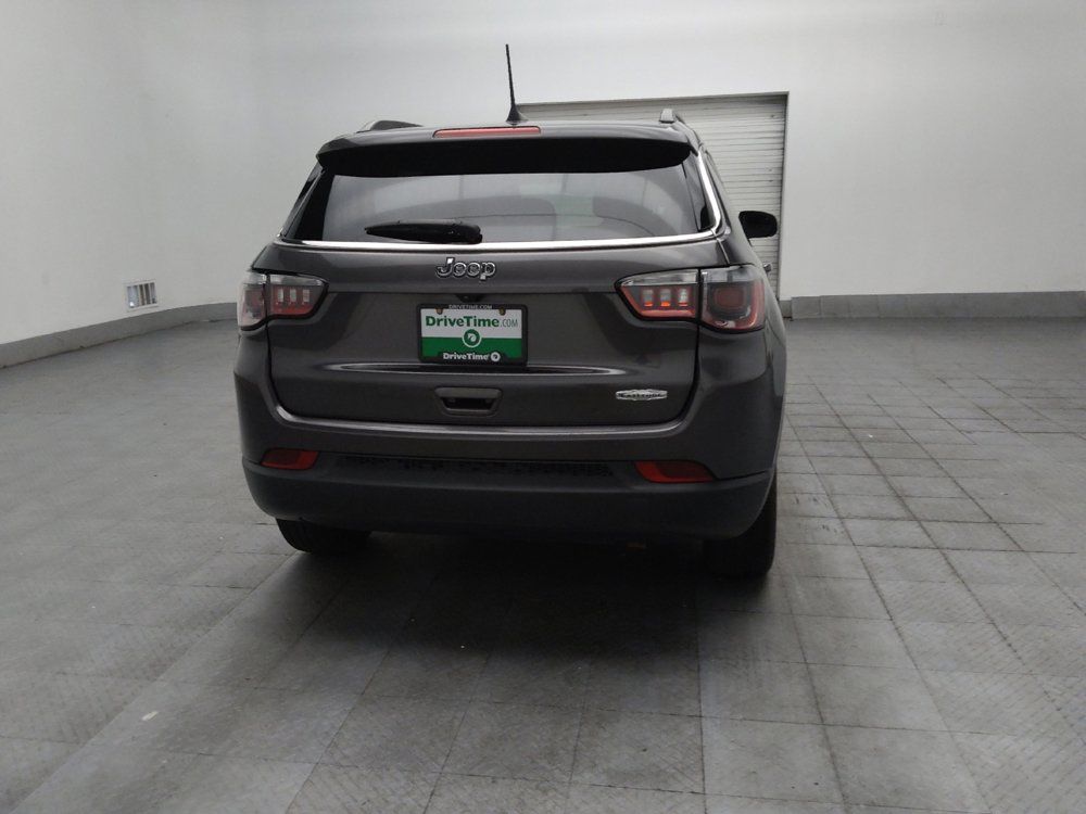 Used 2022 Jeep Compass Latitude w/ Sun and Sound Group FWD image 7