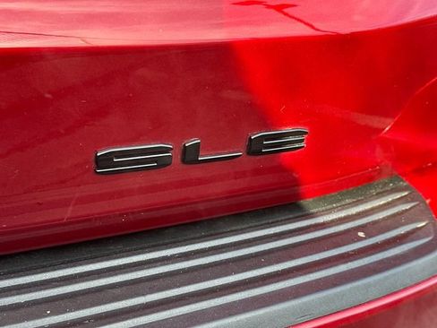 Certified 2022 GMC Yukon SLE image 13