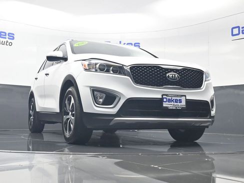 Used 2016 Kia Sorento EX w/ EX Touring Package FWD image 43