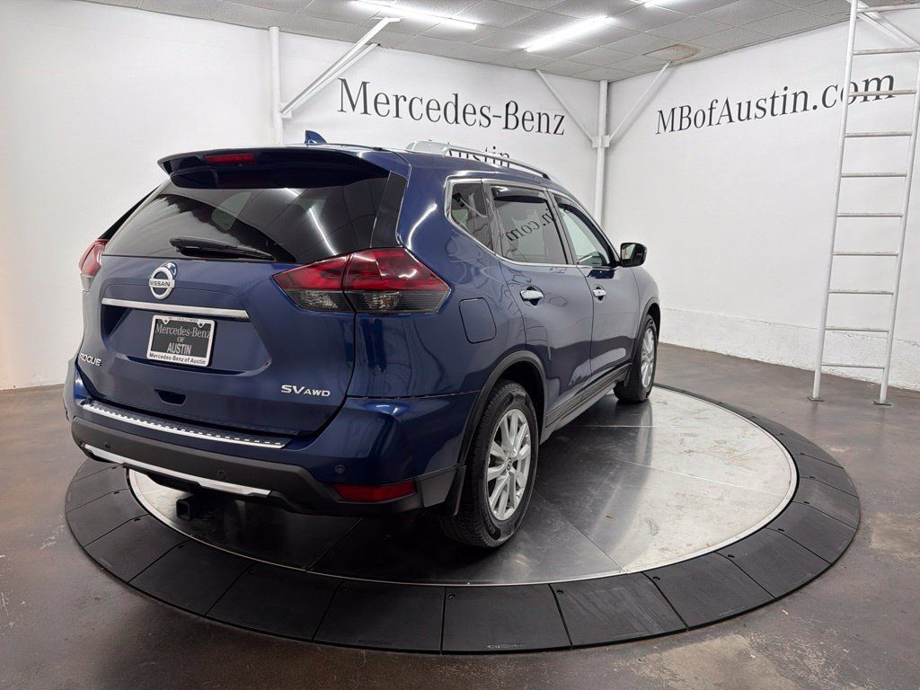 Used 2020 Nissan Rogue SV AWD/4WD image 7