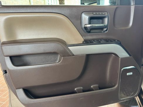 Used 2015 Chevrolet Silverado 2500 LTZ w/ LTZ Plus Package AWD/4WD image 16