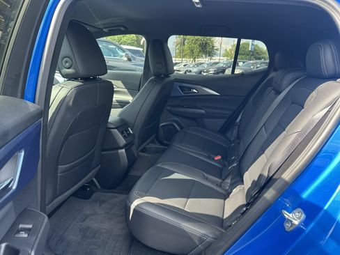Used 2025 Chevrolet Equinox EV LT w/ Convenience Package FWD image 31