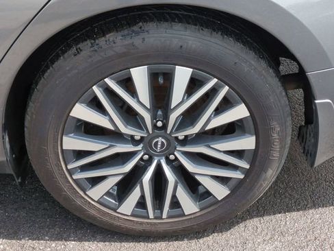 Used 2023 Nissan Altima 2.5 SV image 25