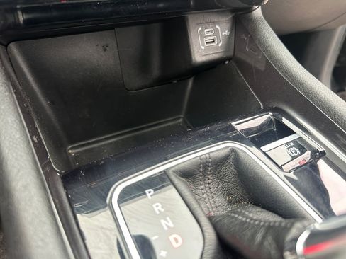 Used 2025 Jeep Compass Latitude w/ Sun & Sound Group image 19