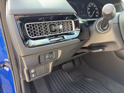 Used 2023 Honda Civic EX image 14