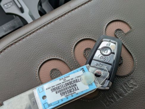 New 2026 Ford F350 King Ranch w/ Chrome Package image 39