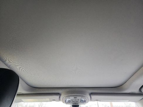 Used 2019 Jeep Compass Altitude image 18