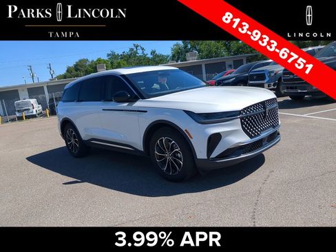 Used 2024 Lincoln Nautilus Premier w/ Equipment Group 102A AWD/4WD image 1