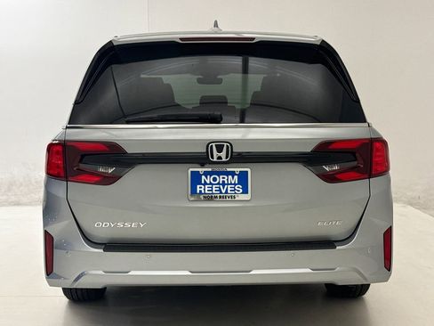 New 2026 Honda Odyssey Elite image 8