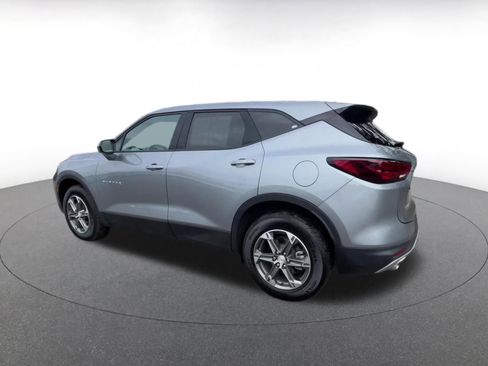 Used 2025 Chevrolet Blazer LT image 10